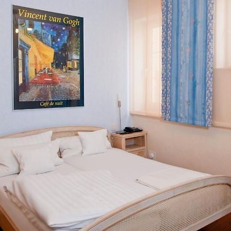 Geniesserhotel Lodner Lauingen Kamer foto