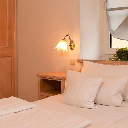 Geniesserhotel Lodner Lauingen Kamer foto