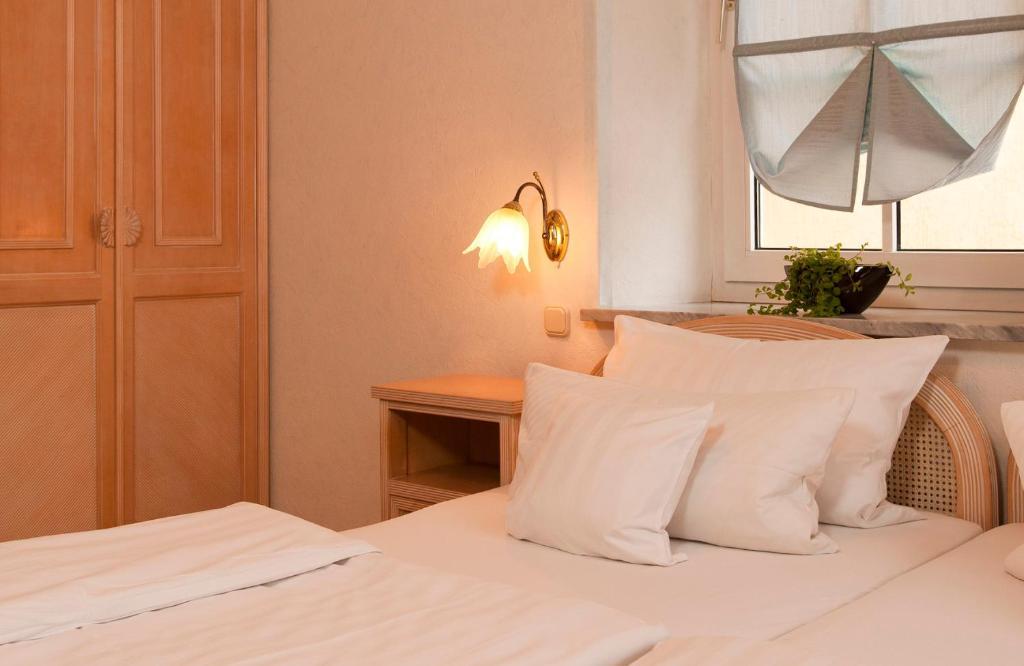 Geniesserhotel Lodner Lauingen Kamer foto